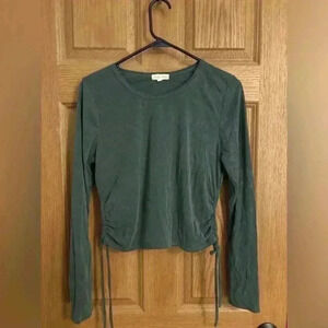 Moa Moa long sleeve Size Large